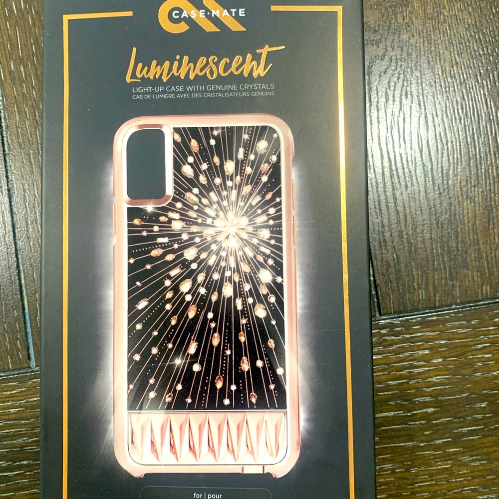 Case-Mate luminescent light-up phone case, with genuine crystals. For IPhone X.